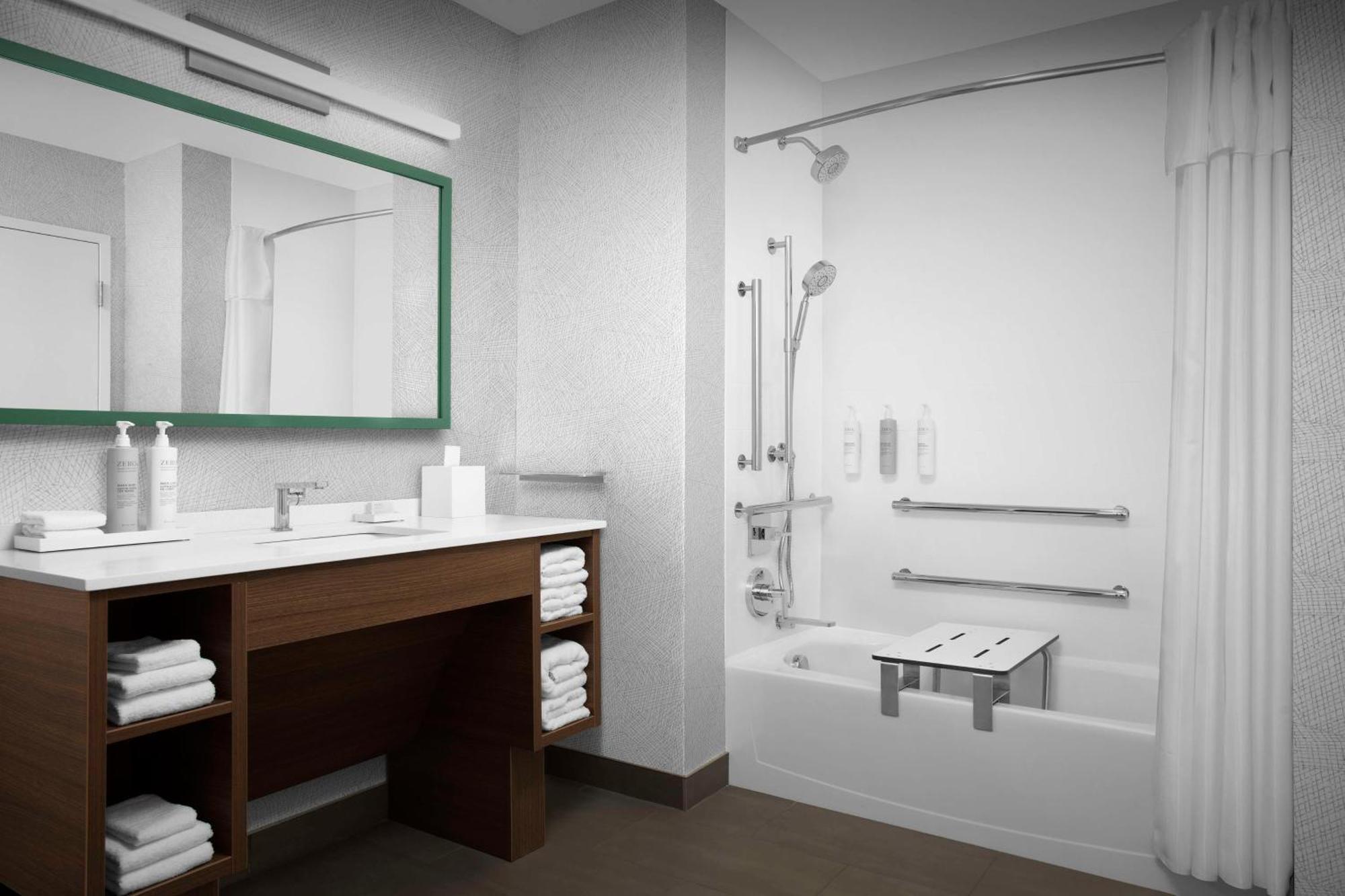 Home2 Suites By Hilton Huntsville Village Of Providence Экстерьер фото